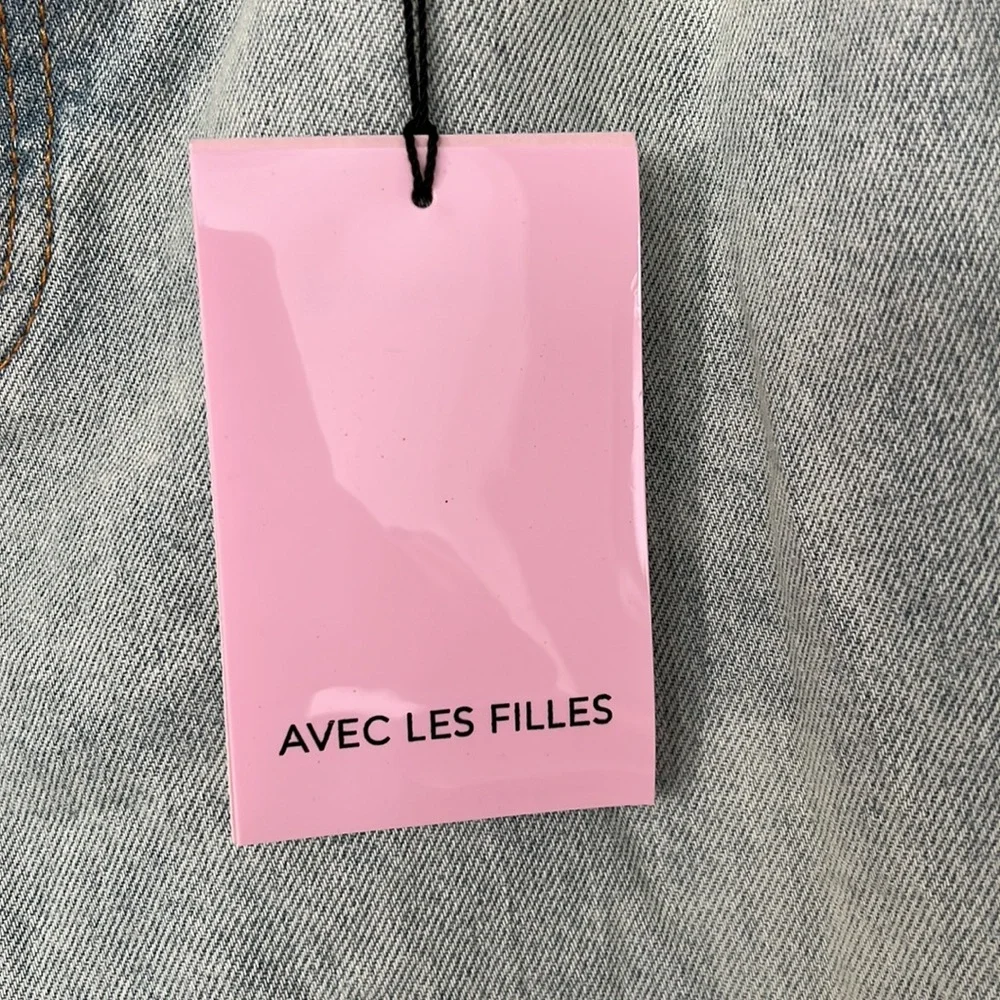 NWT Avec Les Filles Women’s Light Wash Jeans Sz 31 - Picture 2 of 11